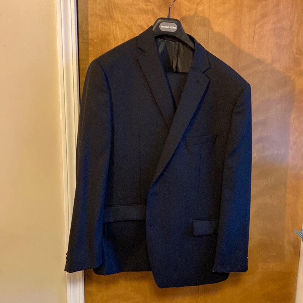 Michael Kors Men’s Suit